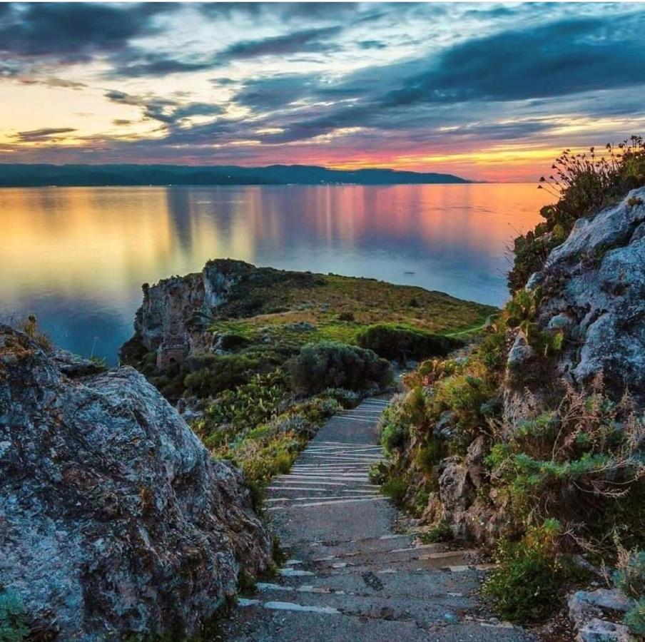 Sicily Comfort Milazzo Bagian luar foto